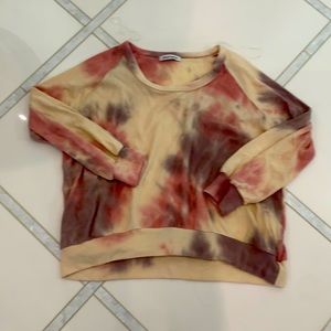 Like new French Quarter super soft tie dye
